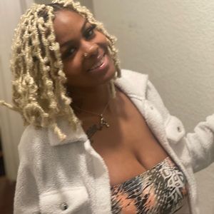 Meet your Posher, Chandra